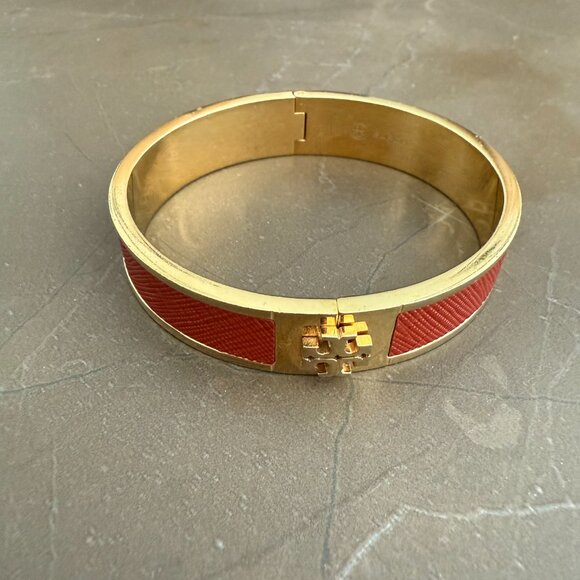 Tory Burch Leather Inlay Hinged Bangle Bracelet - Picture 8 of 10